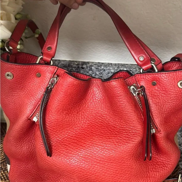 Beautiful BURBERRY bucket bag Red Leather Women's Bag - Picture 3 of 16